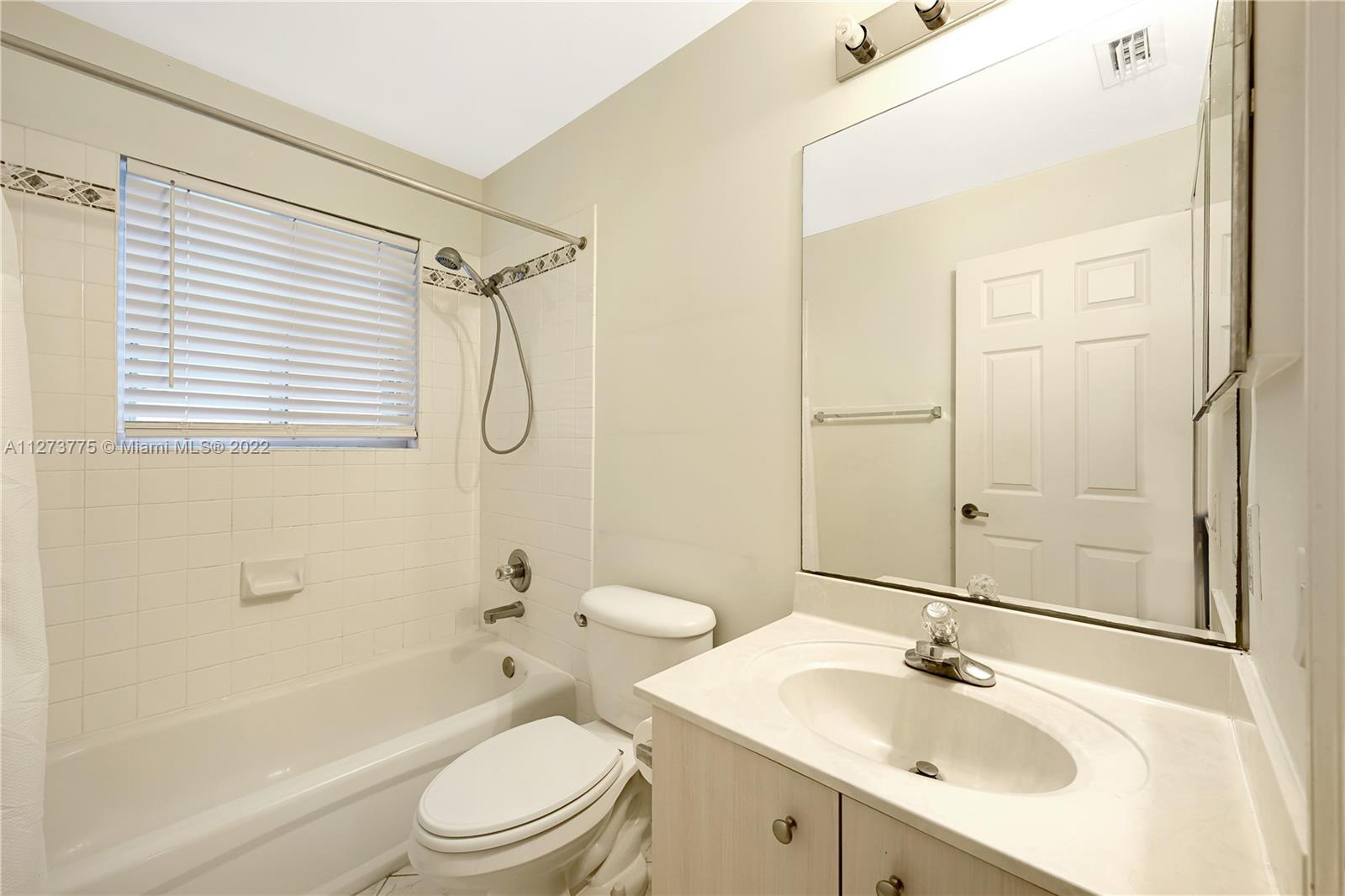 Laurel Ridge - Residential Lease