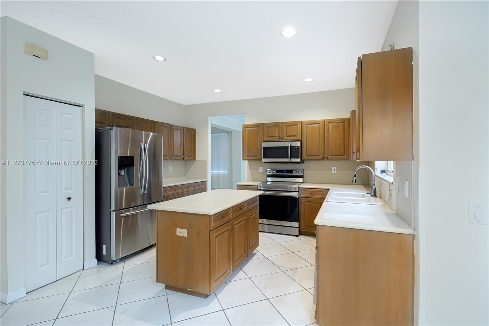 Laurel Ridge - Residential Lease