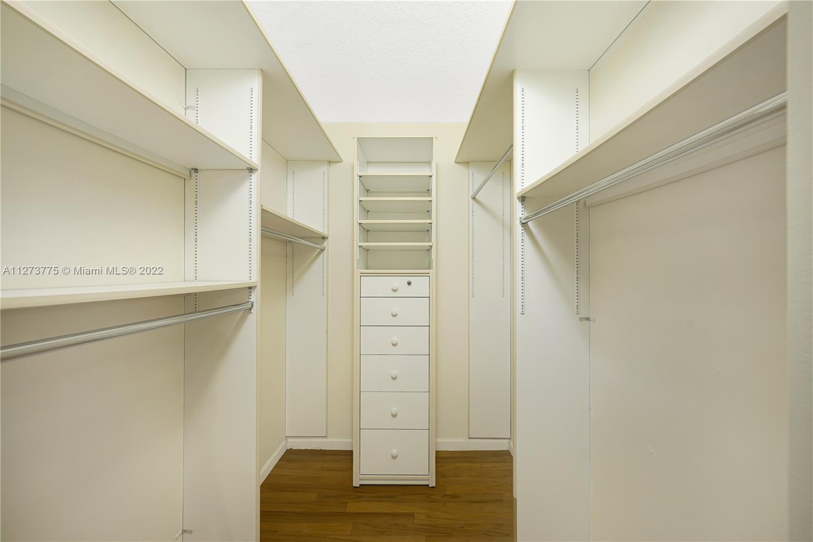 Laurel Ridge - Residential Lease