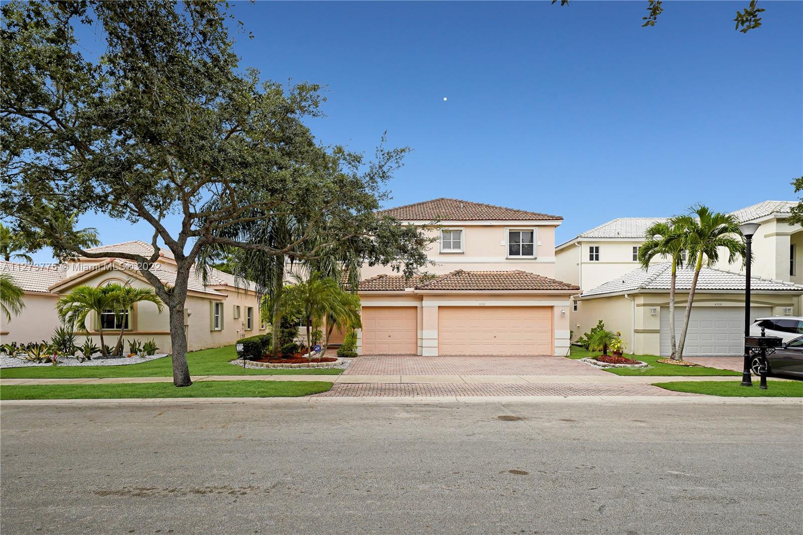 2 Story house, located in the Ridges, this house features, 6 bedrooms, plus den-gym, 4 bathrooms, spacious family room 3,168 sq feet under air conditioning, kitchen with wood cabinets, stainless steel appliances, and a large kitchen island, ceramic tile throughout on the first floor and wood on the second floor and large patio. On the first floor there is a bedroom and 1 full bathroom; amenities include club house, community pool, basketball court, soccer field, pickleball and more. A+ schools (Everglades elementary, Falcon Cove middle school and Cypress Bay High School), Weston public library across the street.