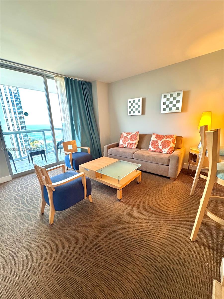 M RESORT RESIDENCES CONDO - Residential
