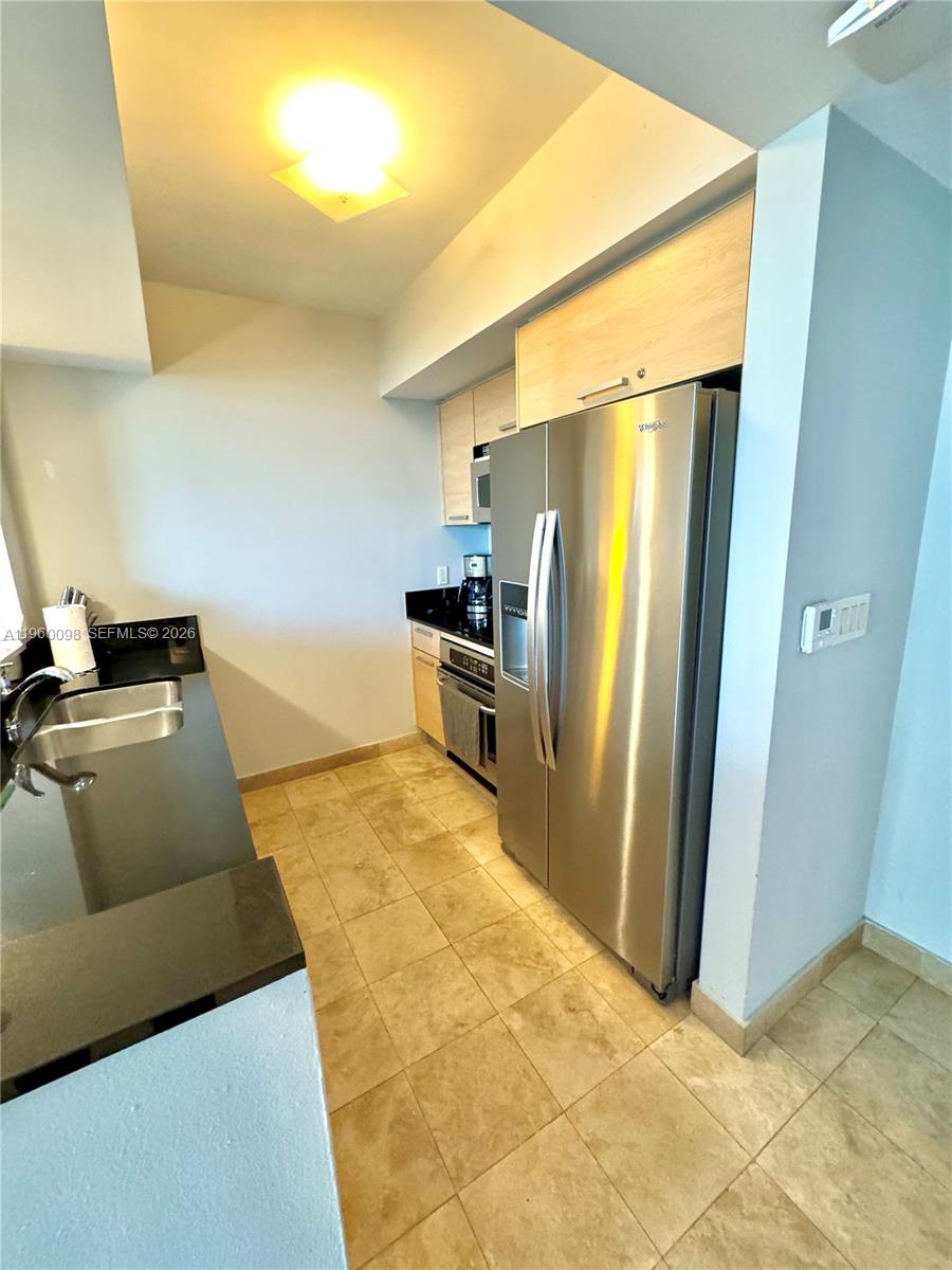 M RESORT RESIDENCES CONDO - Residential