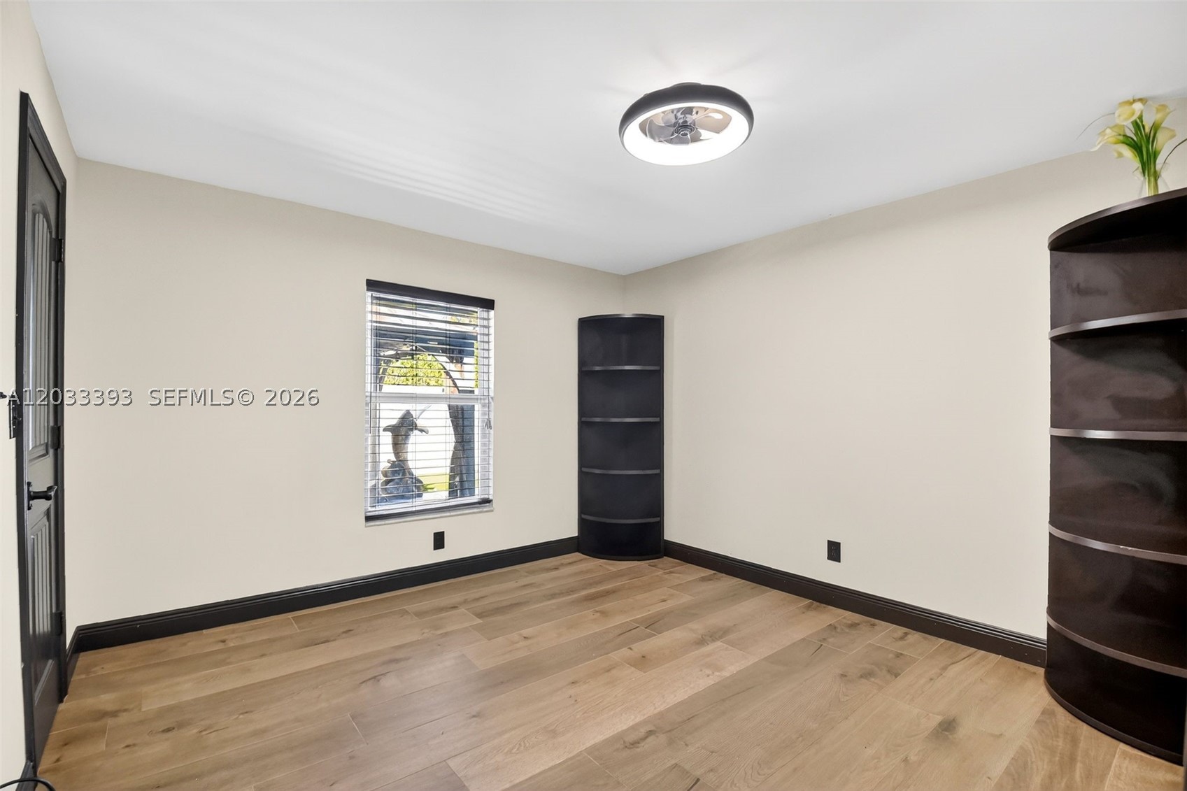 SUGAR POND MANOR OF WELLI - Residential Lease