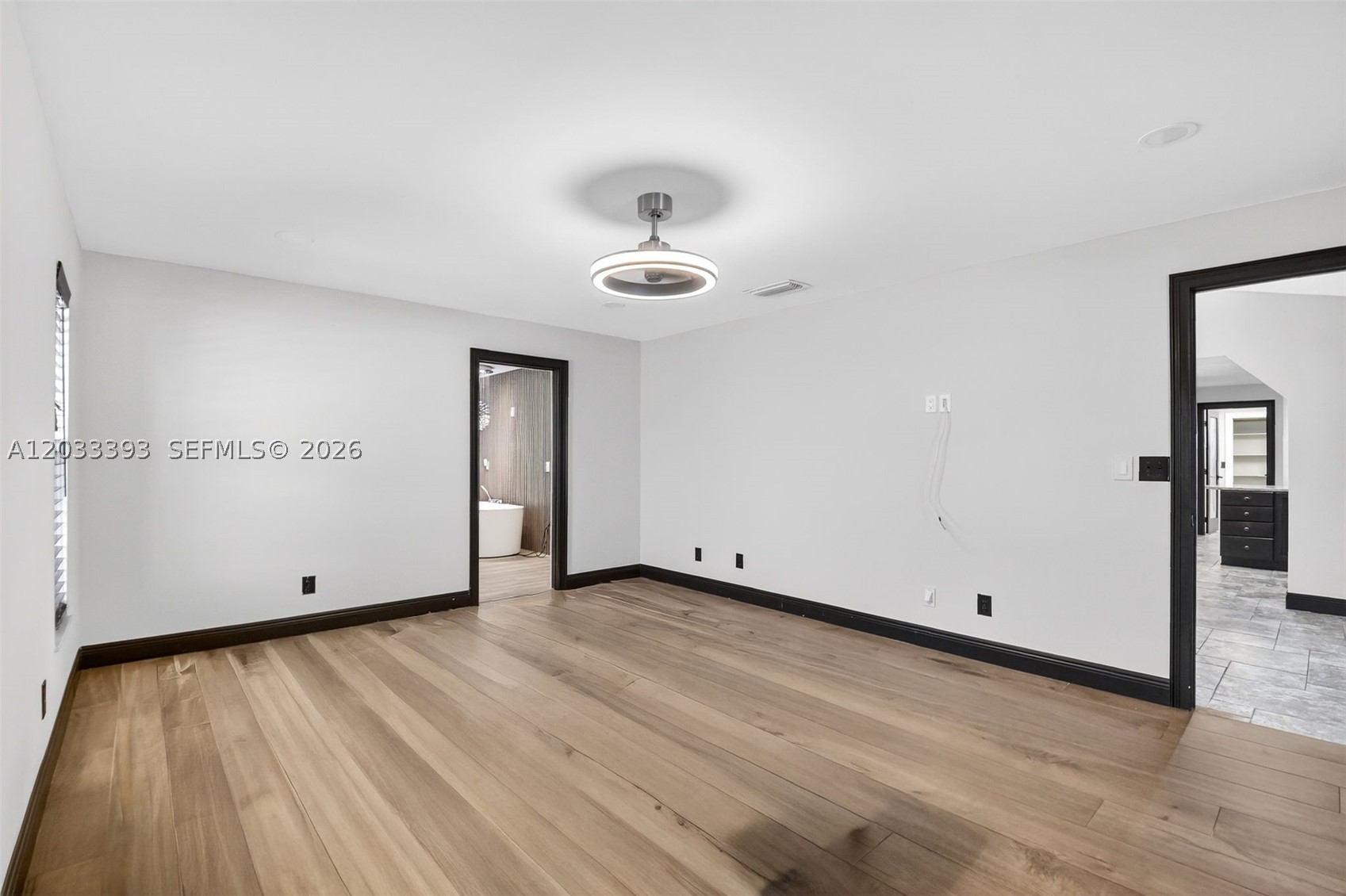 SUGAR POND MANOR OF WELLI - Residential Lease