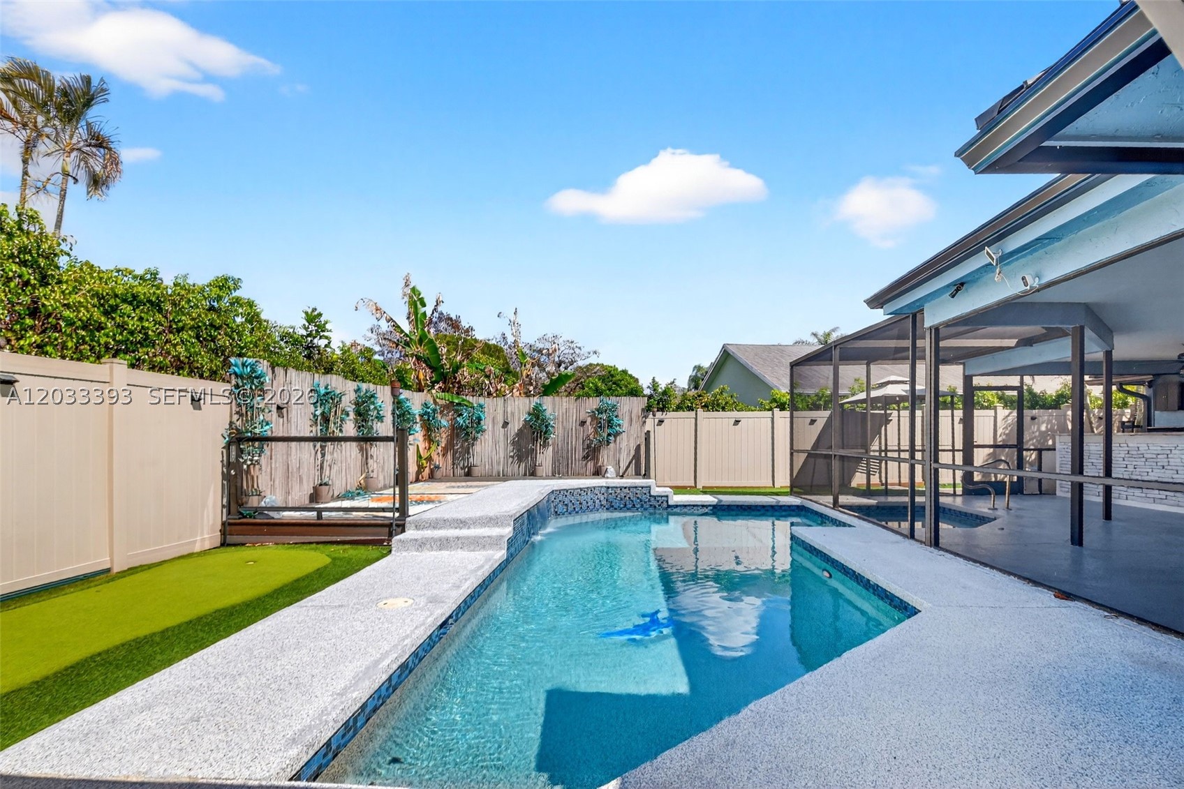 SUGAR POND MANOR OF WELLI - Residential Lease
