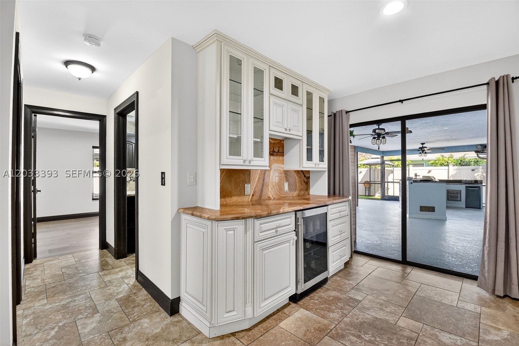 SUGAR POND MANOR OF WELLI - Residential Lease