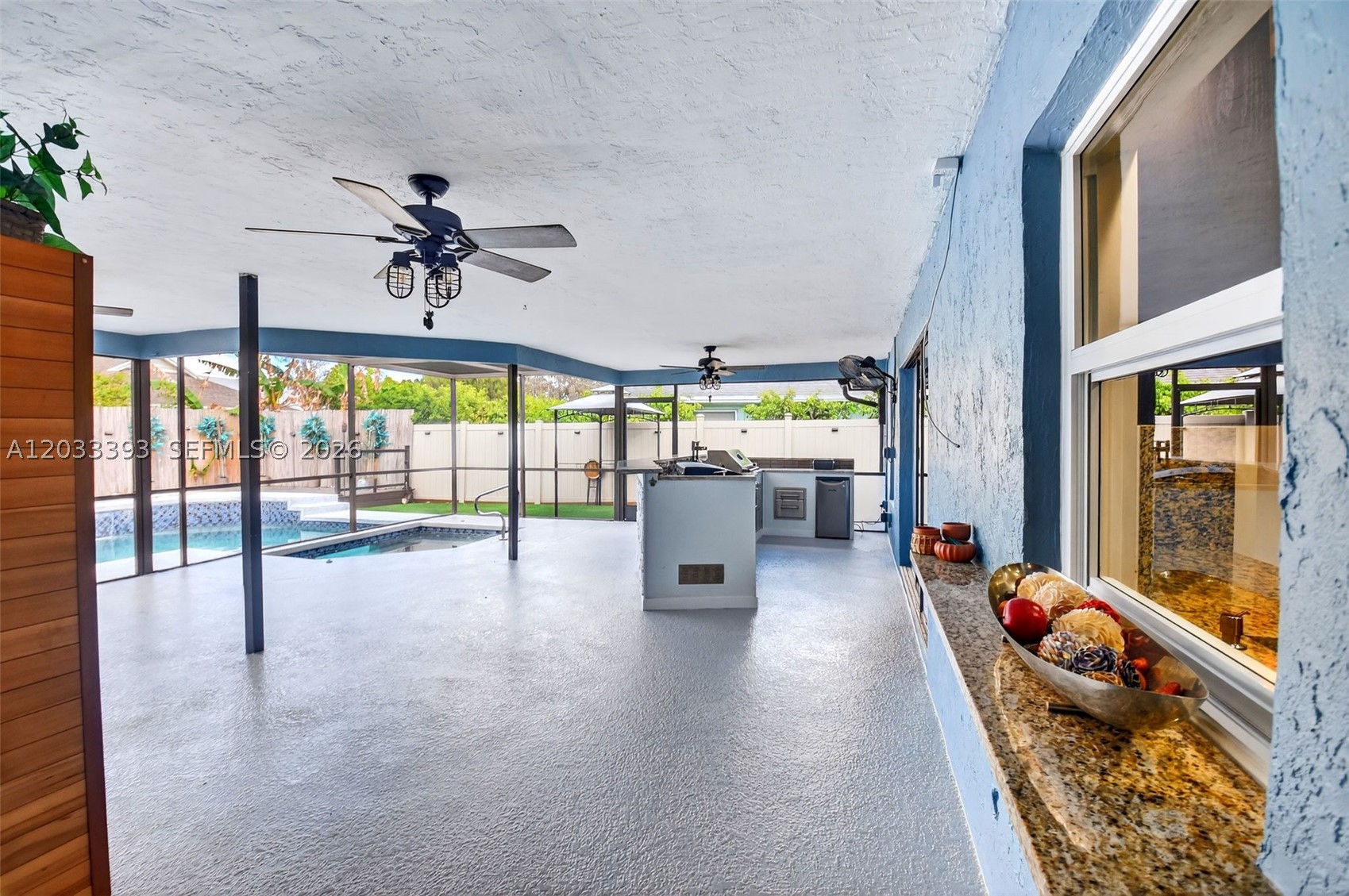 SUGAR POND MANOR OF WELLI - Residential Lease