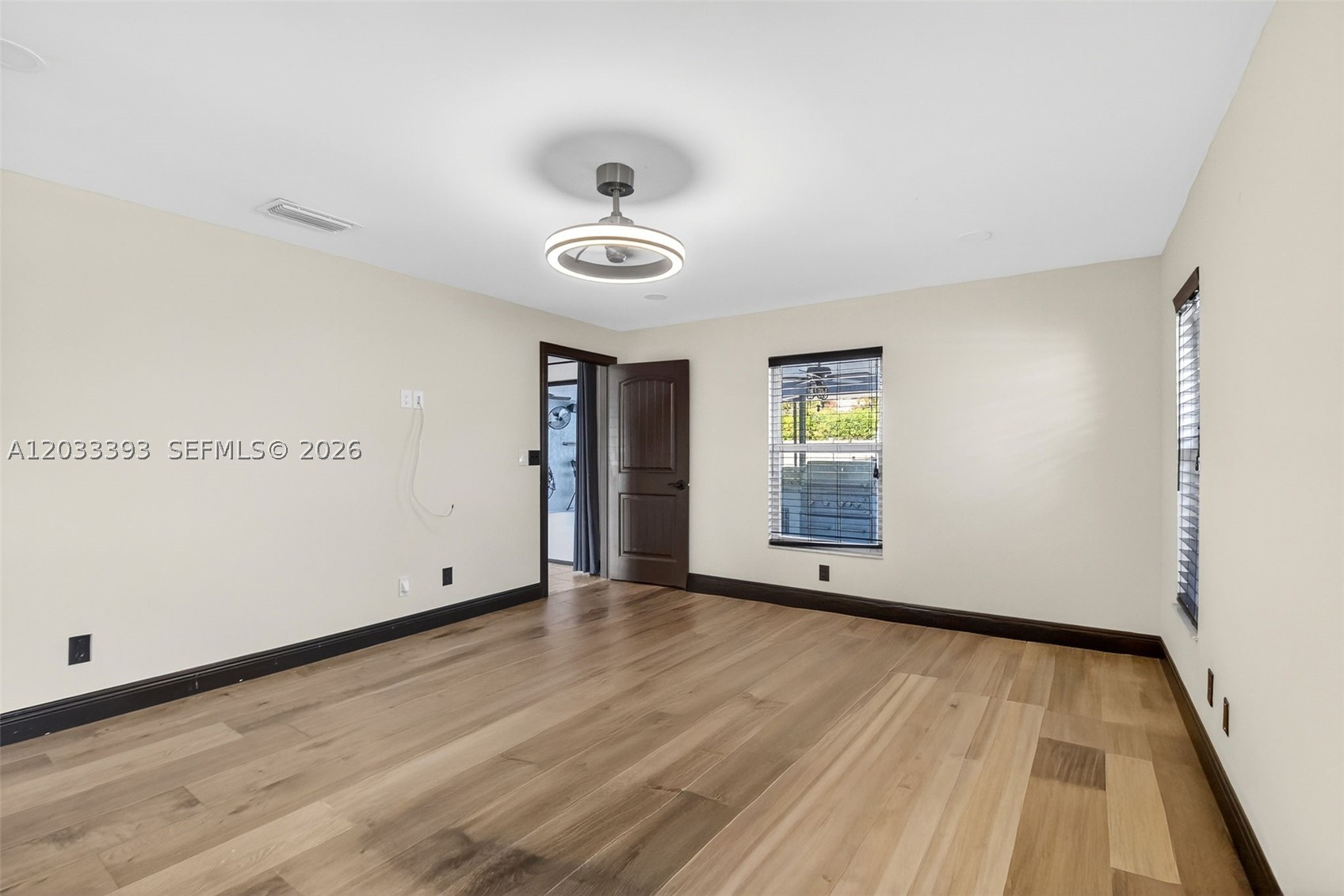 SUGAR POND MANOR OF WELLI - Residential Lease