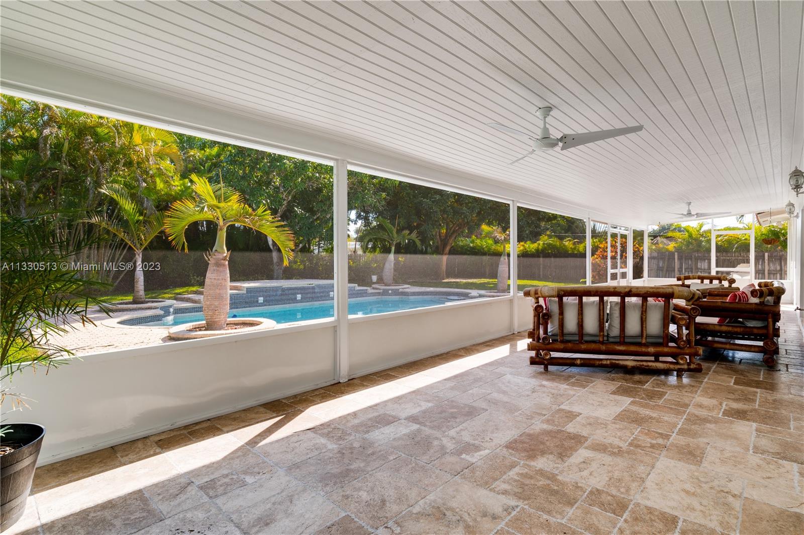 CORAL REEF ESTATES - Residential