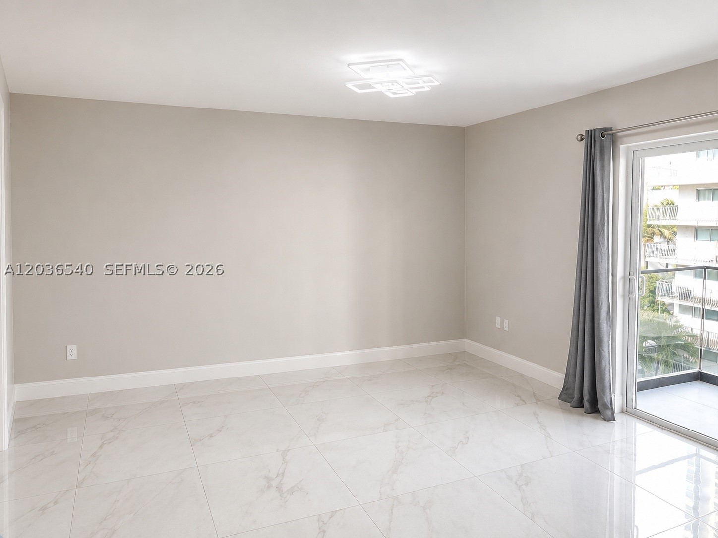 4122 COLLINS CONDO - Residential Lease