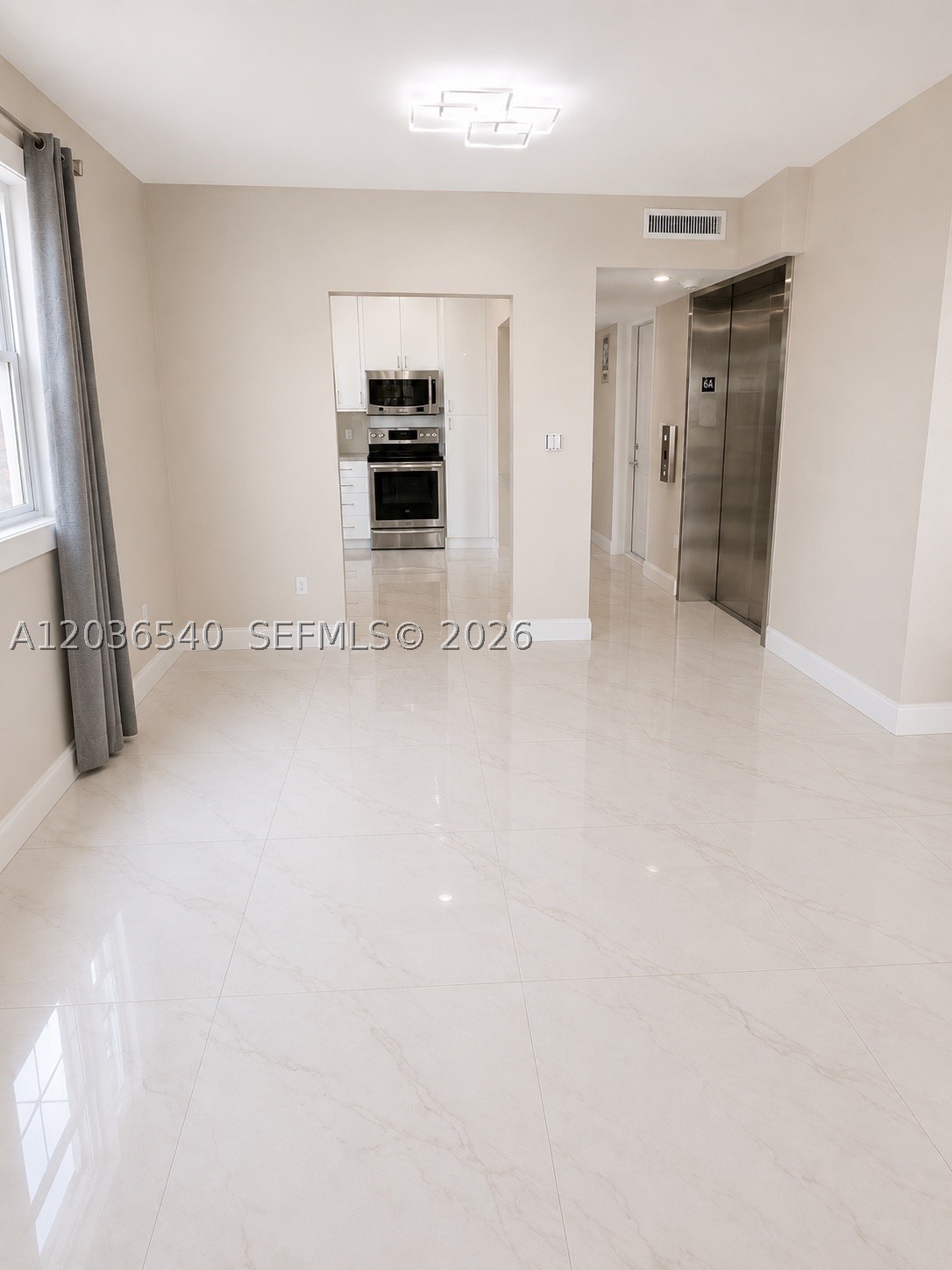 4122 COLLINS CONDO - Residential Lease