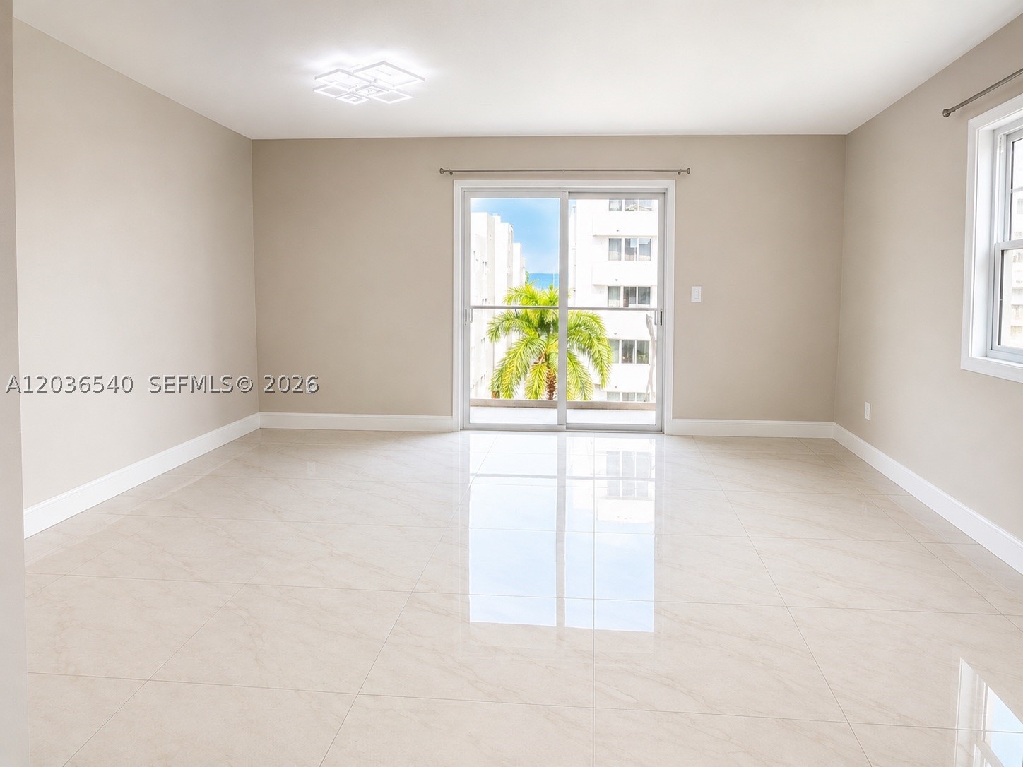 4122 COLLINS CONDO - Residential Lease