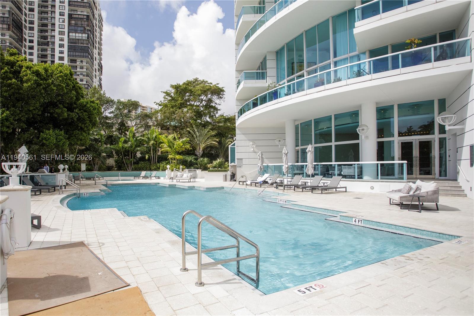 BRISTOL TOWER CONDO - Residential