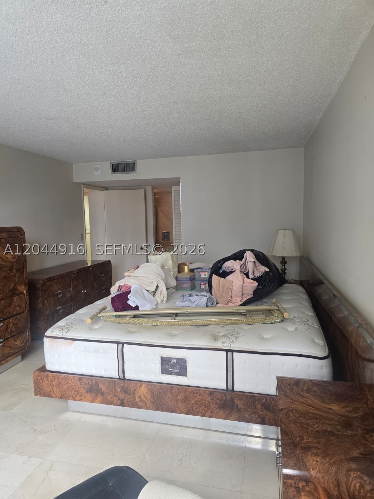 BRICKELL PLACE CONDO - Residential
