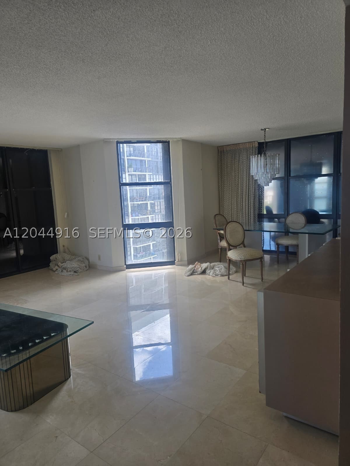 BRICKELL PLACE CONDO - Residential