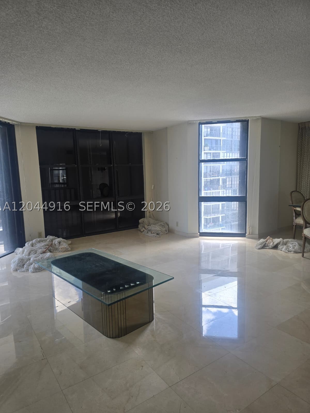 BRICKELL PLACE CONDO - Residential