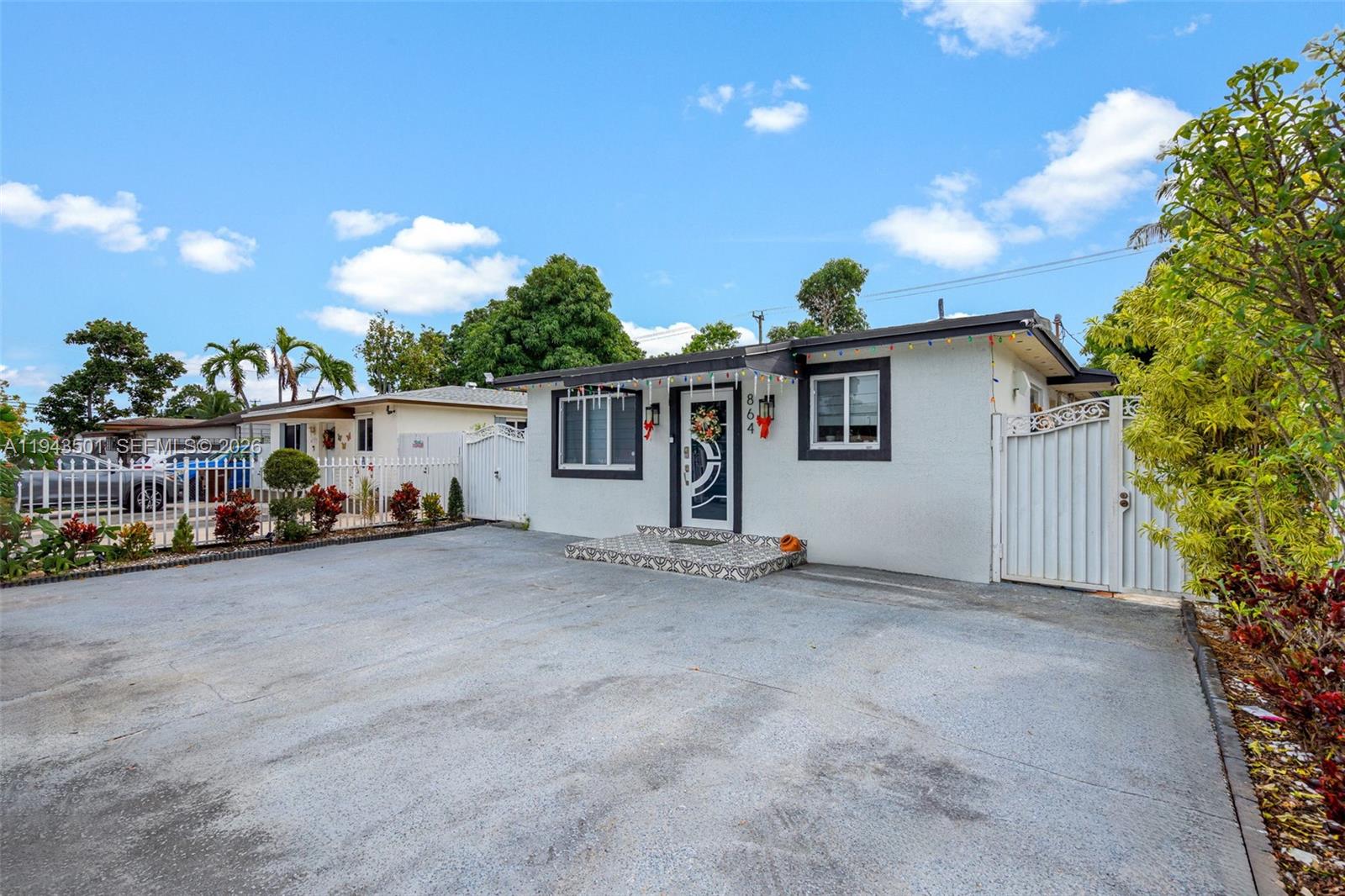 HIALEAH 13TH ADDN AMD PL - Residential