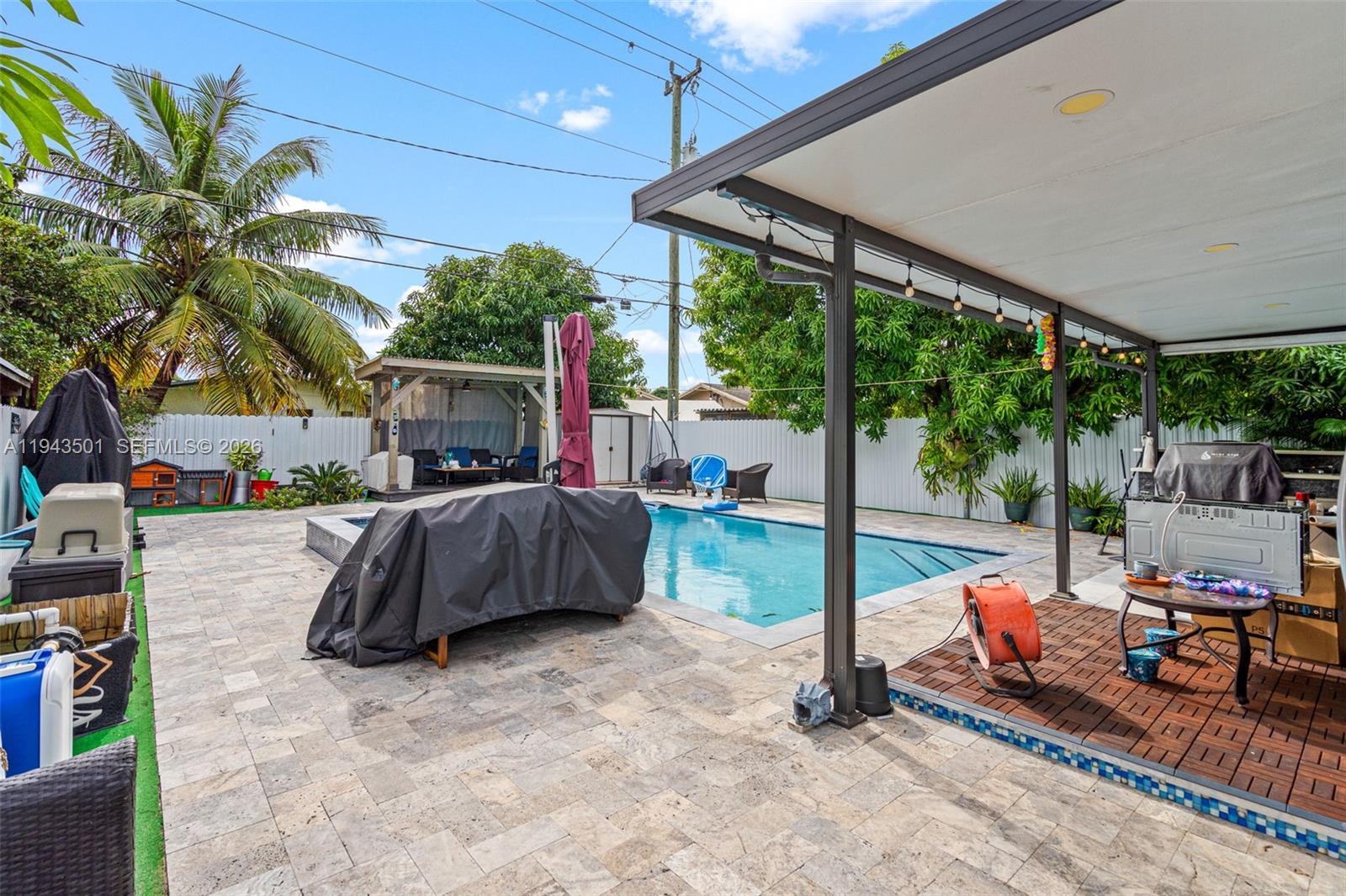 HIALEAH 13TH ADDN AMD PL - Residential