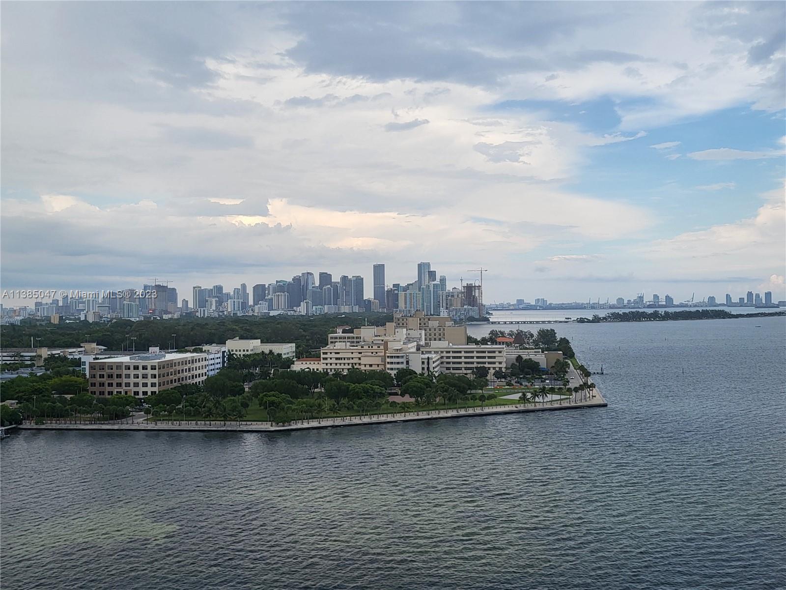 GROVE ISLE CONDO - Residential Lease