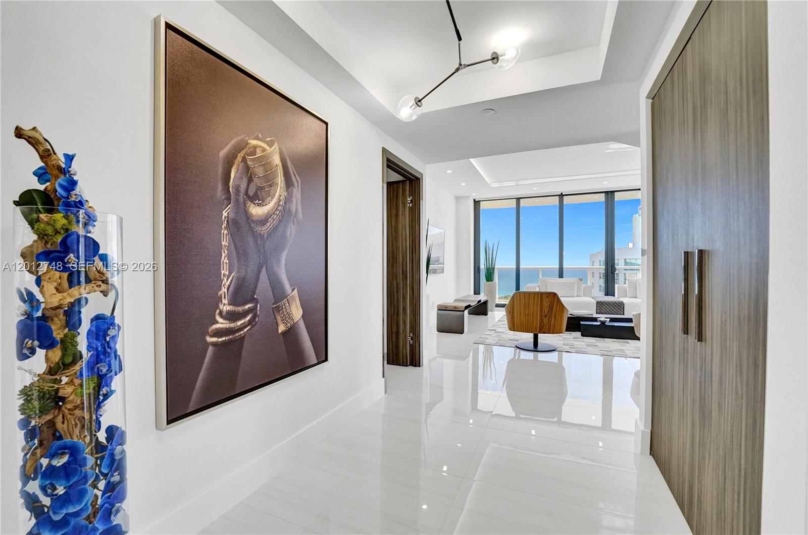 HAMPTONS WEST - Residential