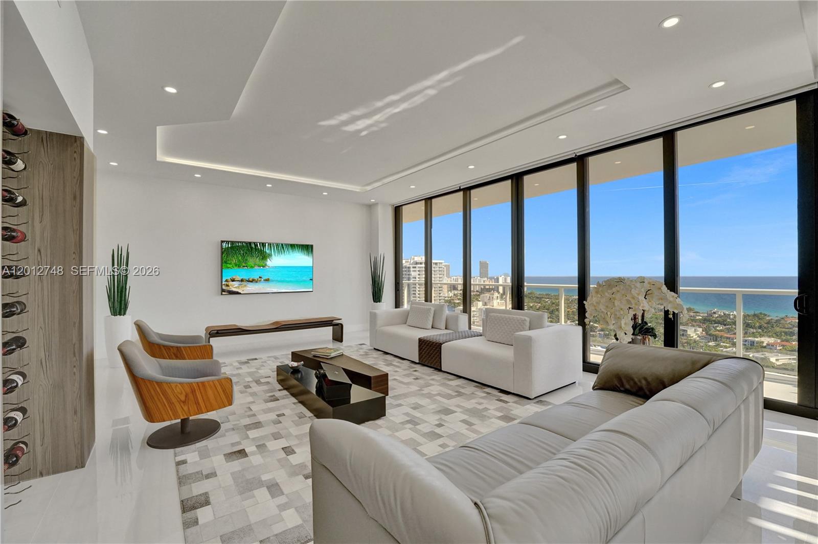 HAMPTONS WEST - Residential