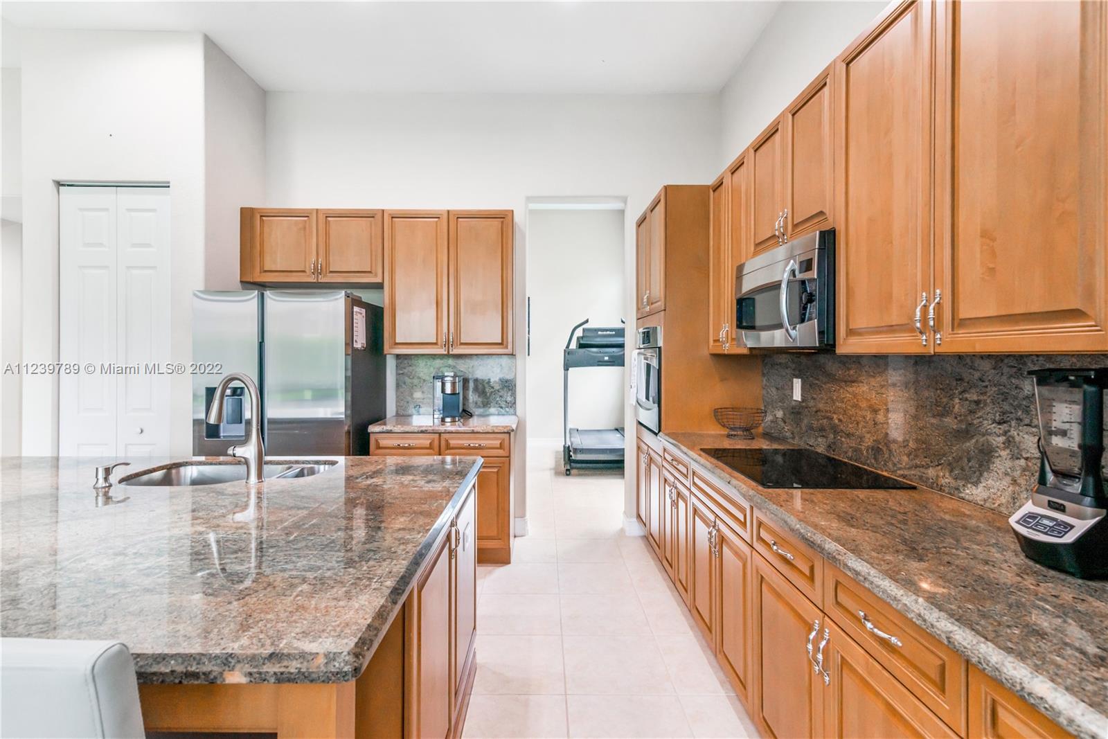 HERON BAY - Residential