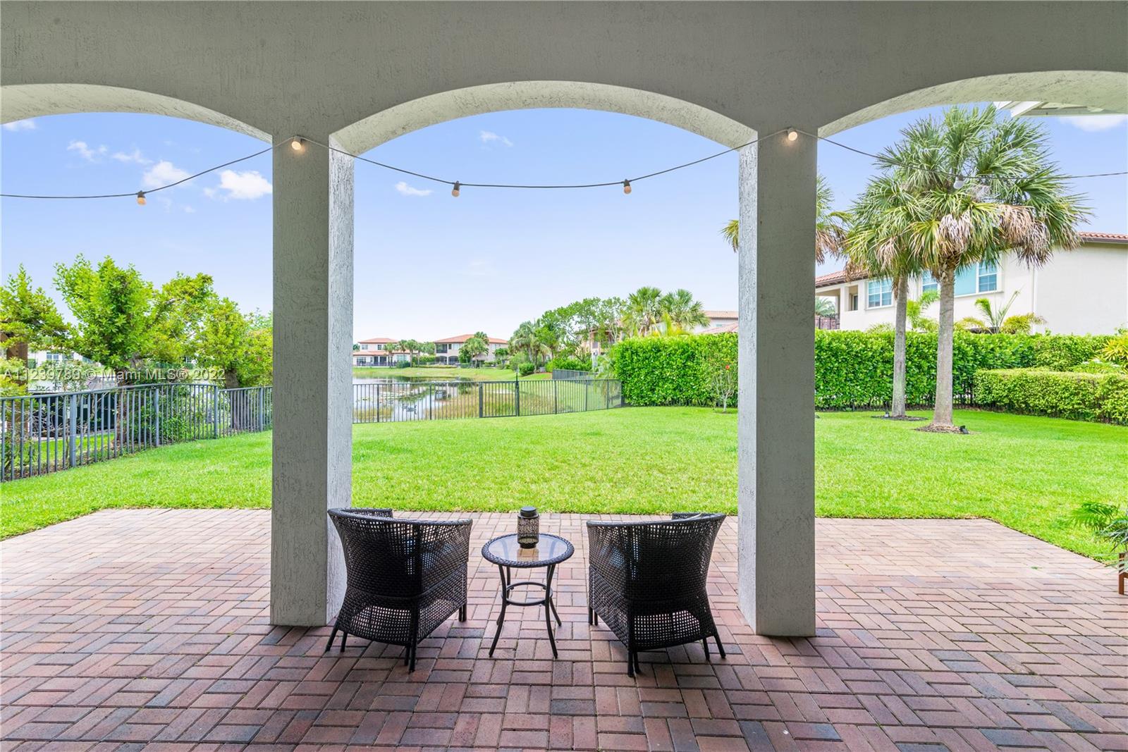 HERON BAY - Residential