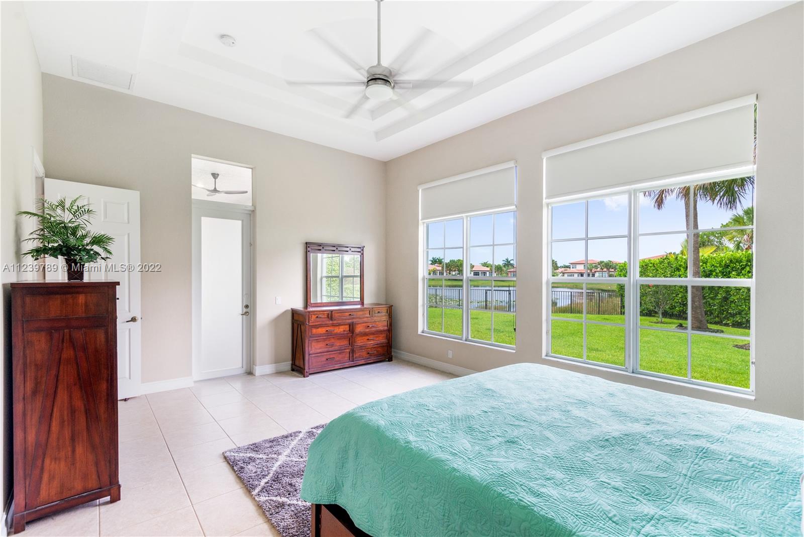 HERON BAY - Residential