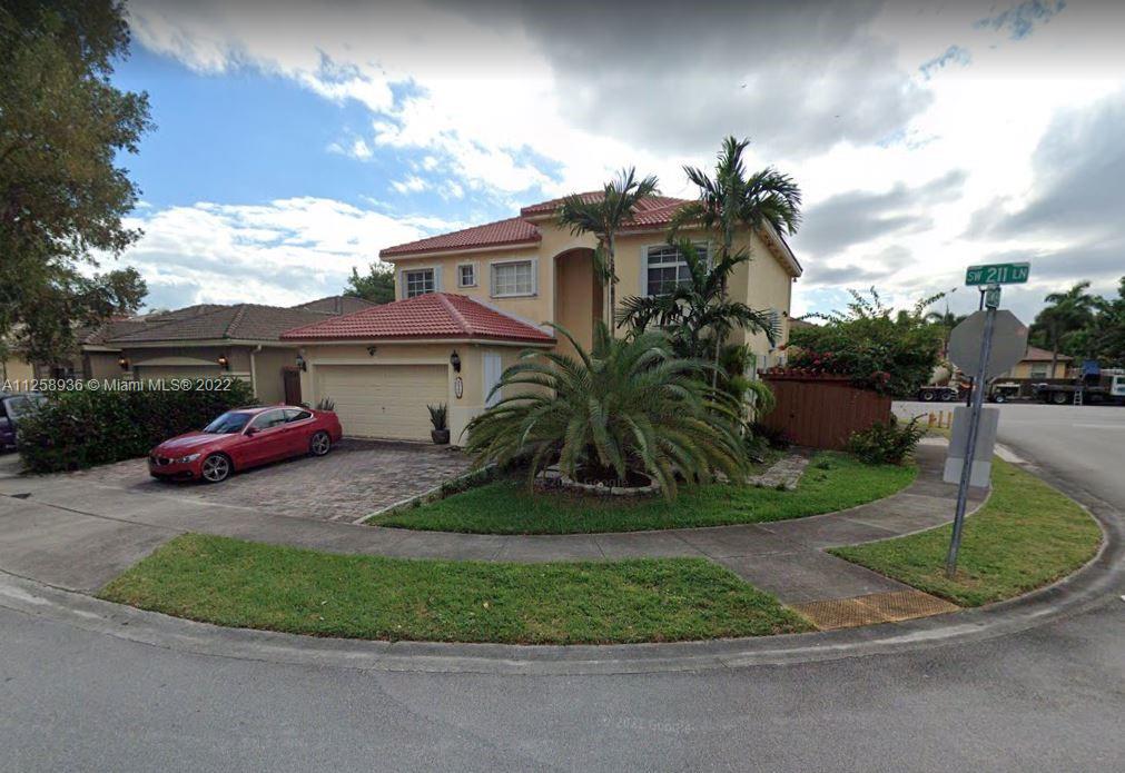 PELICAN BAY AT OLD CUTLER - Residential