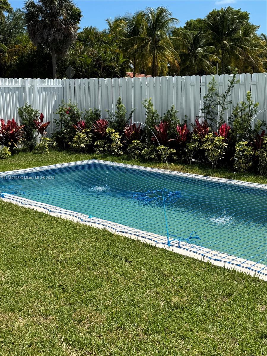 BRICKELL ESTATES - Residential