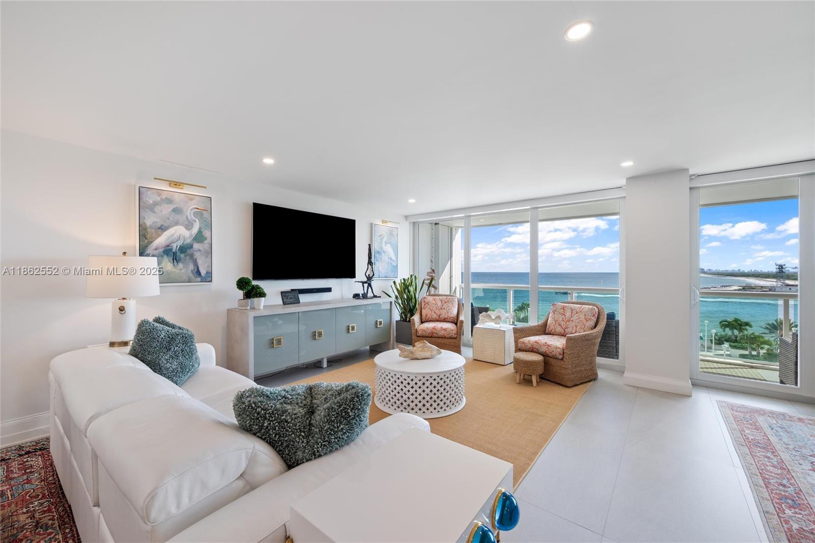 POINT OF AMERICAS - Residential