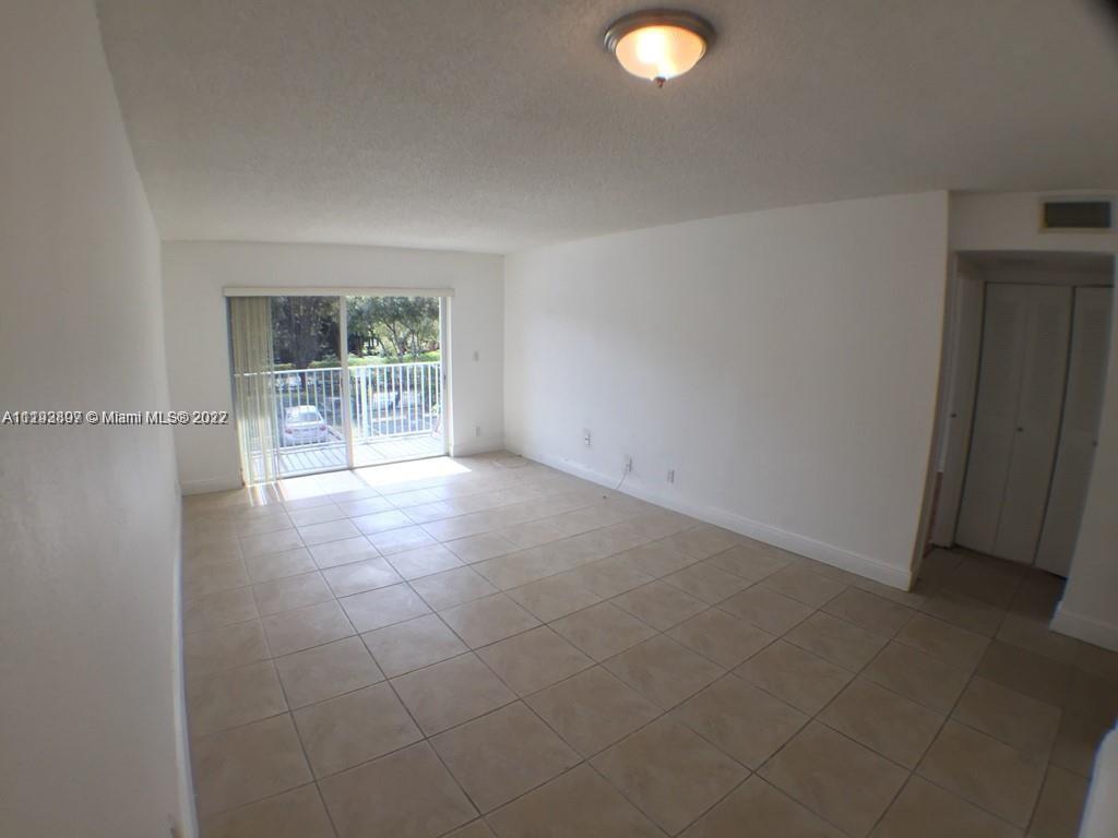 DORAL GARDENS II CONDO - Residential