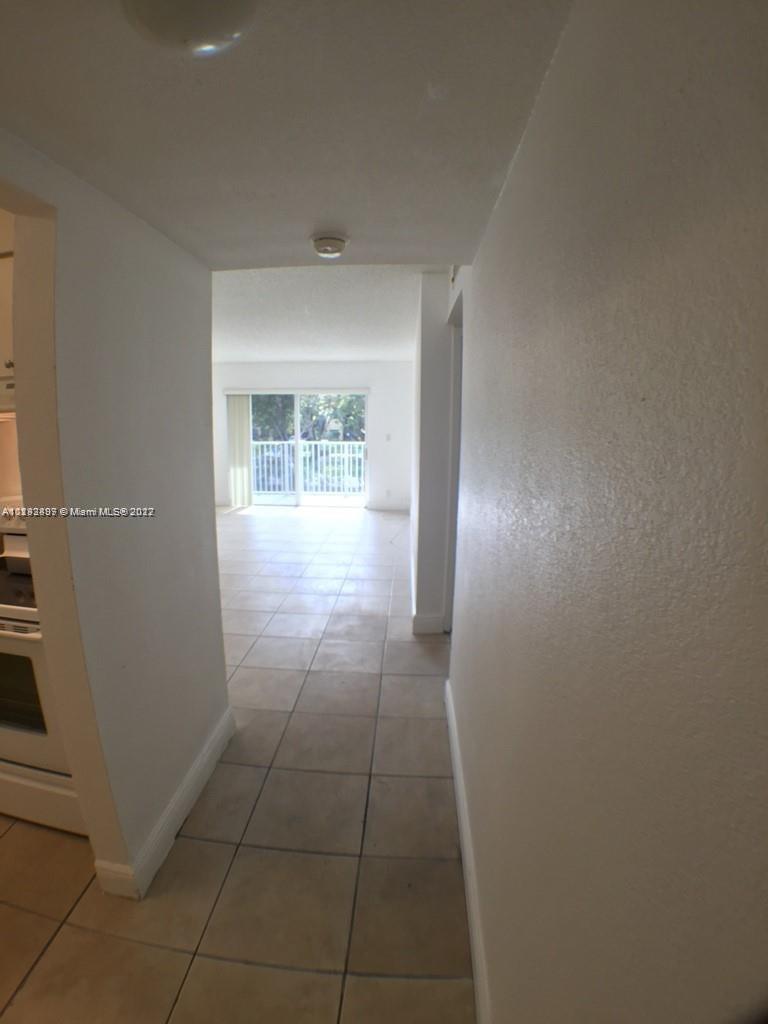 DORAL GARDENS II CONDO - Residential