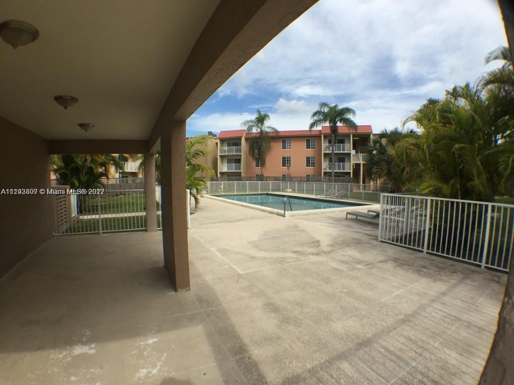 DORAL GARDENS II CONDO - Residential