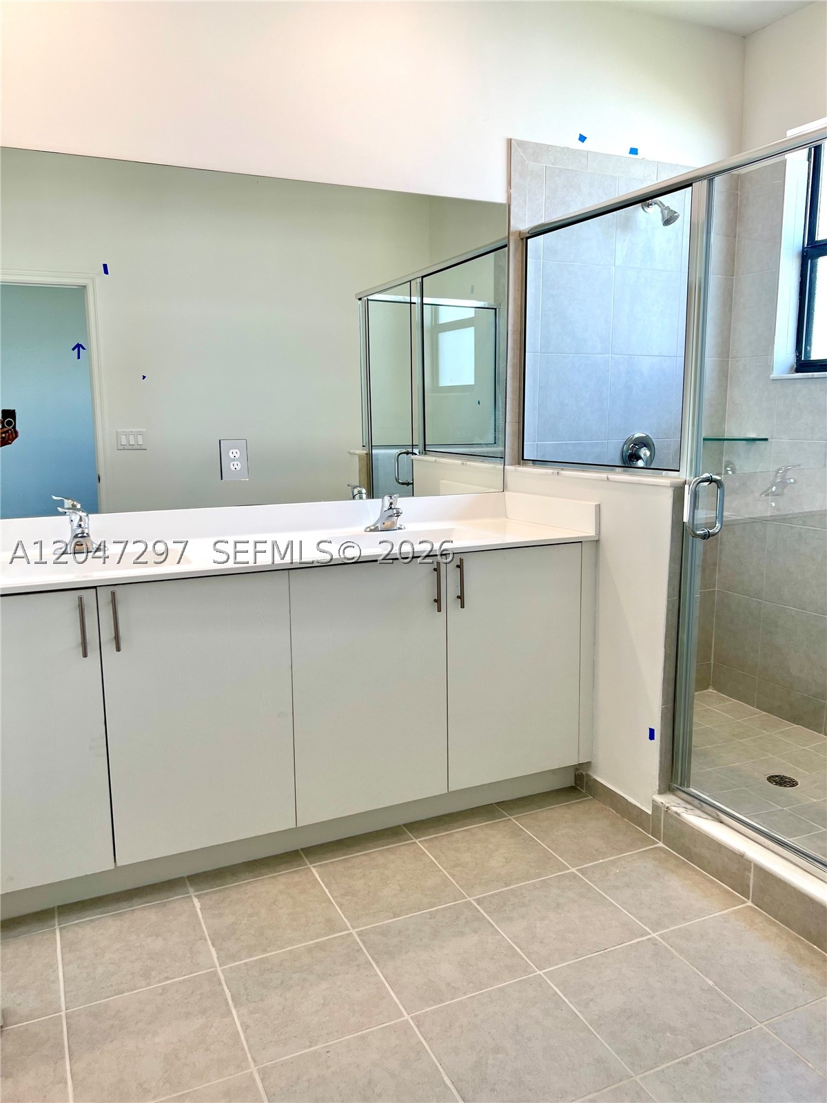 PINE ISLE - Residential Lease