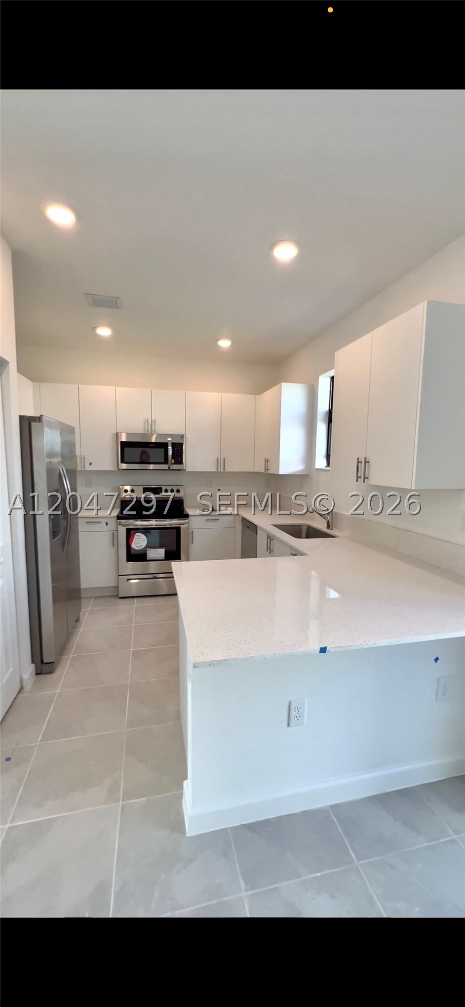 PINE ISLE - Residential Lease
