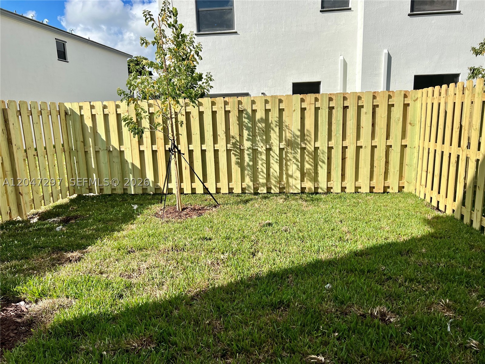 PINE ISLE - Residential Lease
