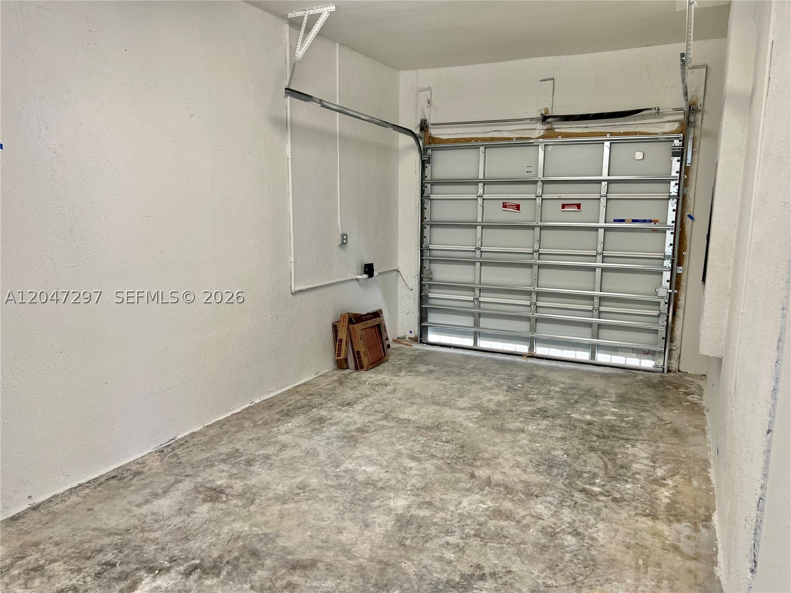 PINE ISLE - Residential Lease