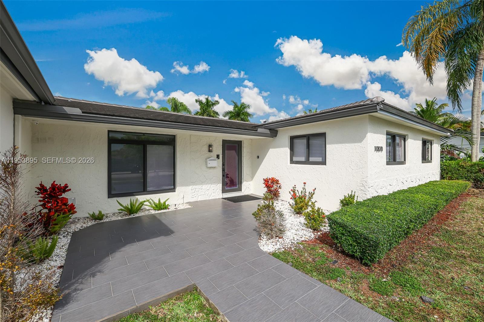 KENDALE SOUTH SEC 3 PART - Residential