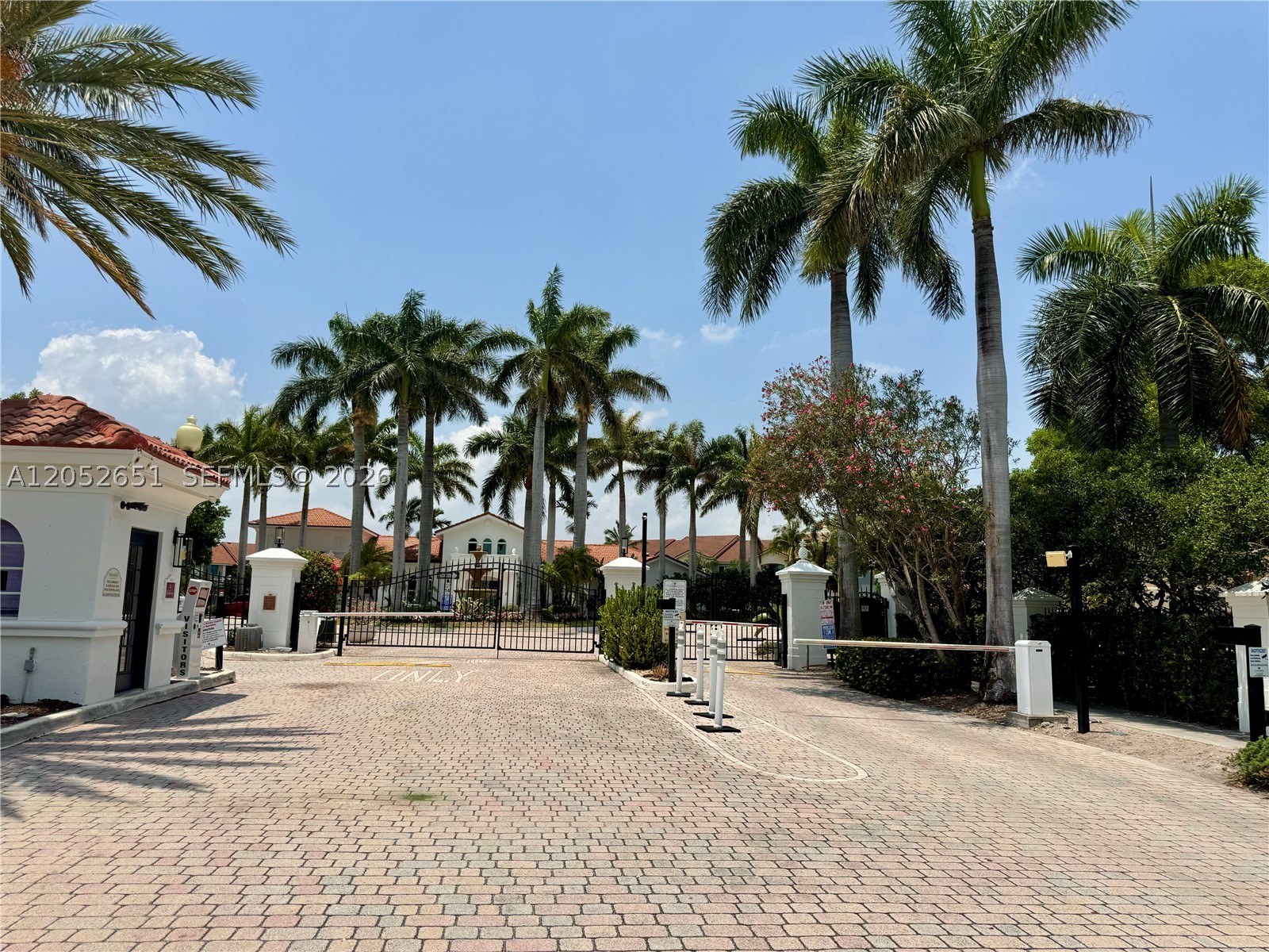 VILLA DEL SOL CONDO - Residential Lease