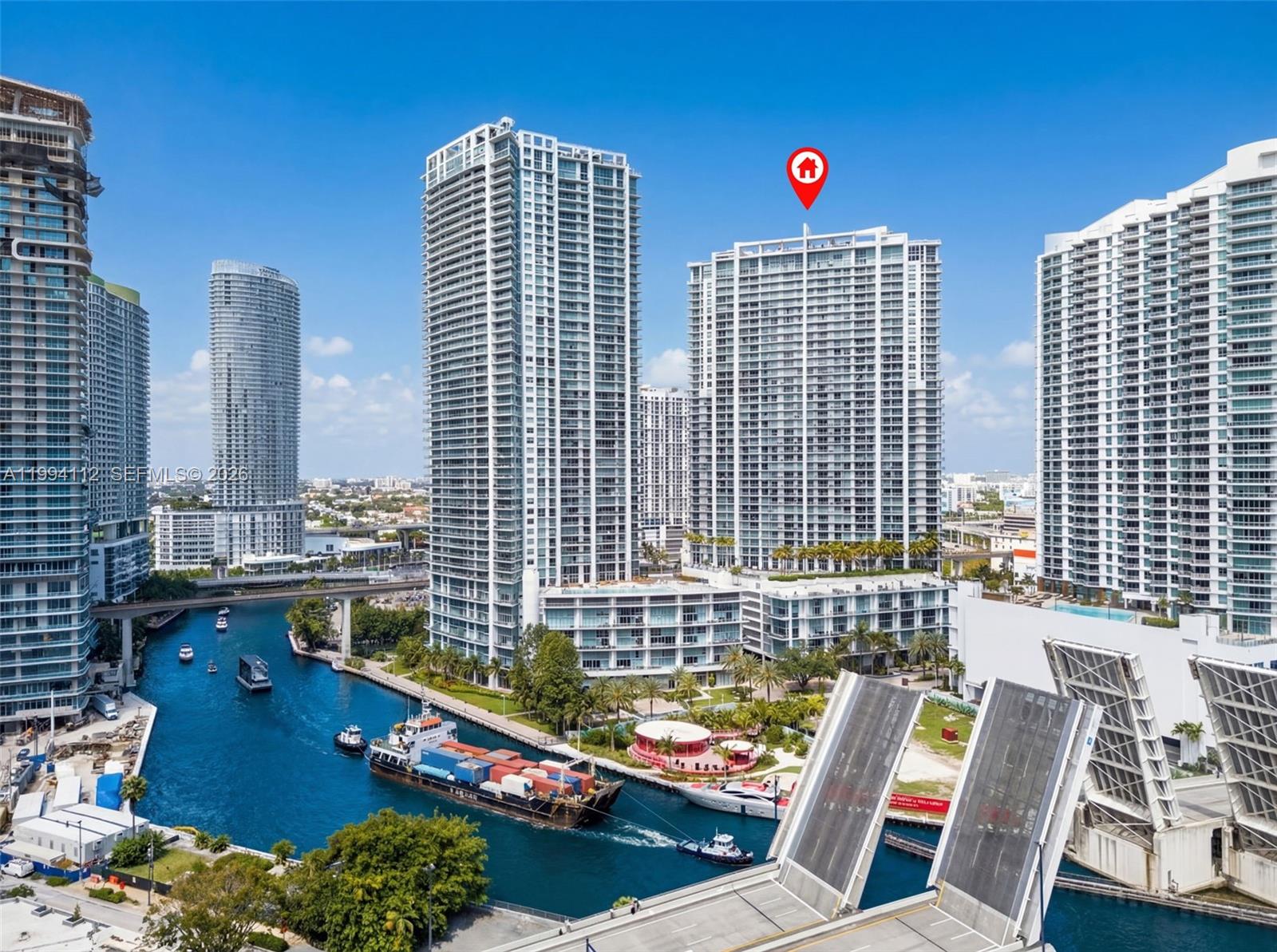 IVY CONDO - Residential