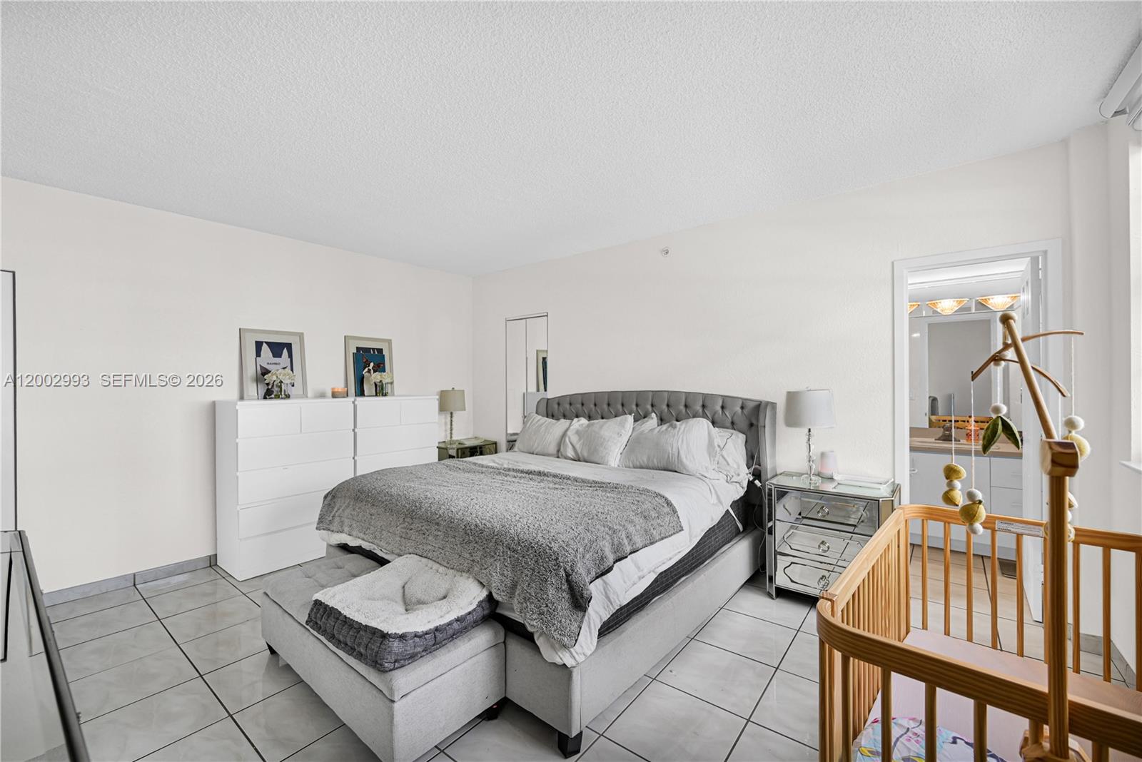 CLEARVIEW TOWERS CONDO - Residential
