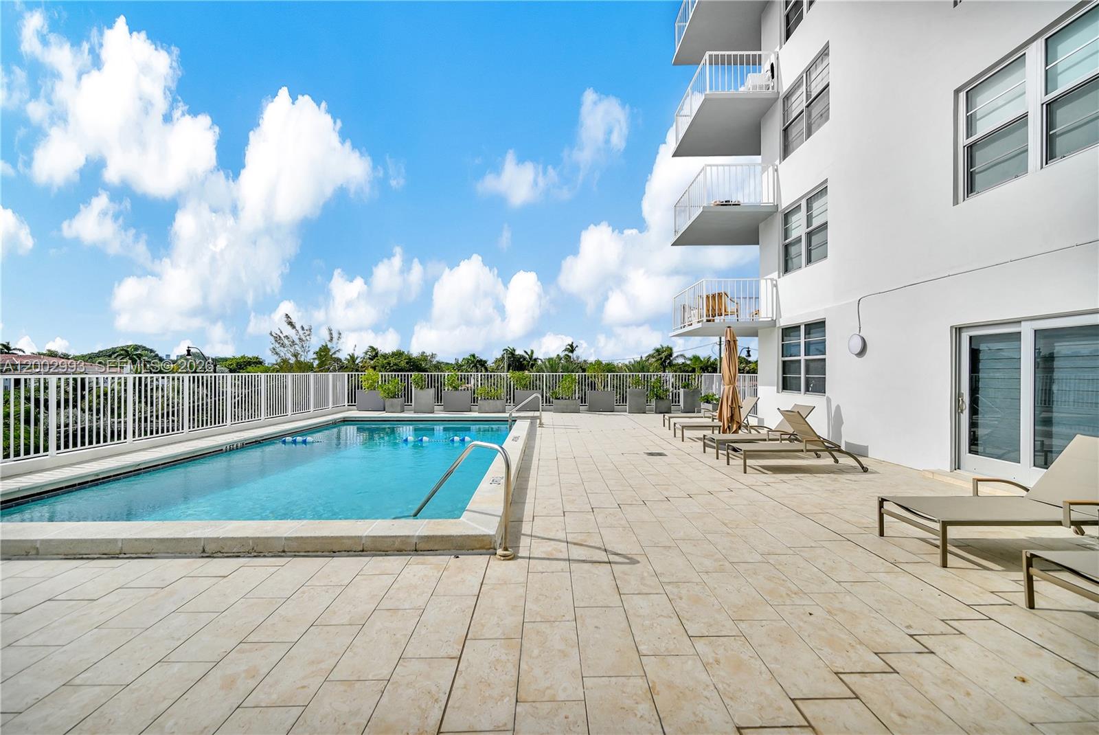 CLEARVIEW TOWERS CONDO - Residential