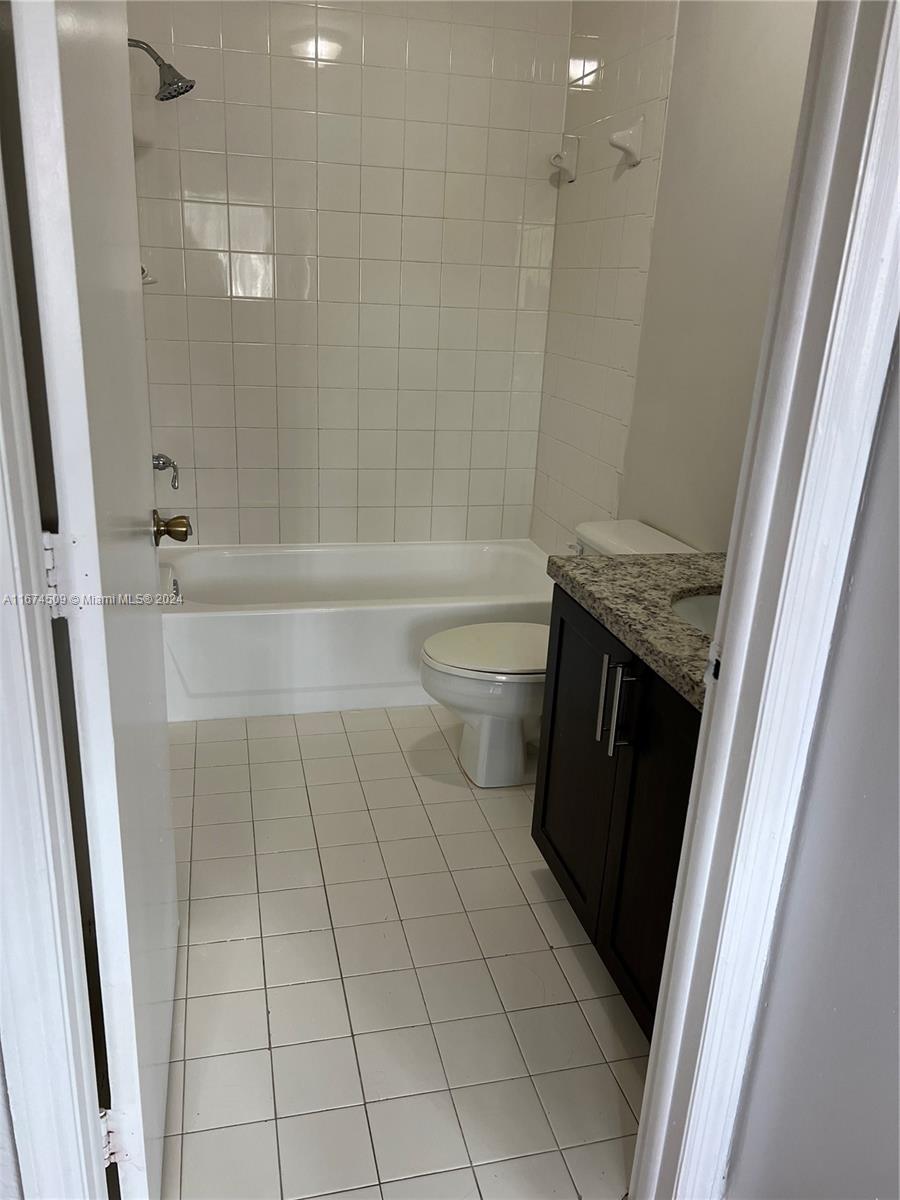 KENDALL PALMS A CONDO - Residential