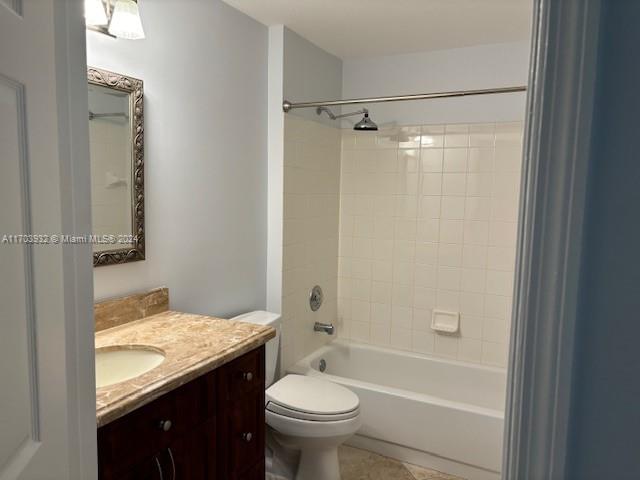REGATTA POINTE CONDO NO N - Residential Lease