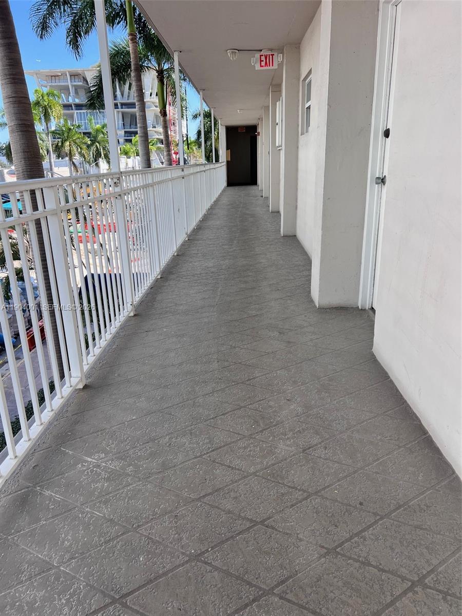 LINCOLN TOWERS CONDO - Residential