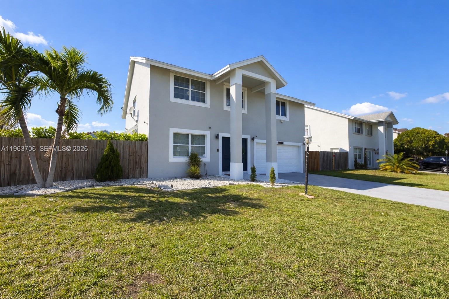 LAKES BY THE BAY SEC 4 - Residential Lease
