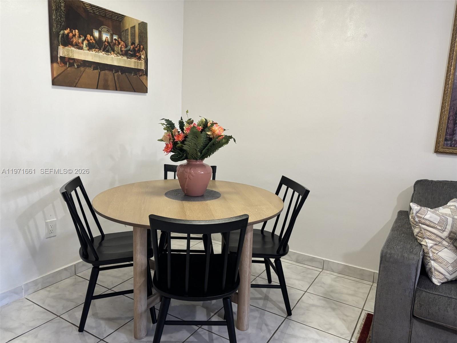 POINT EAST SEC III CONDO - Residential