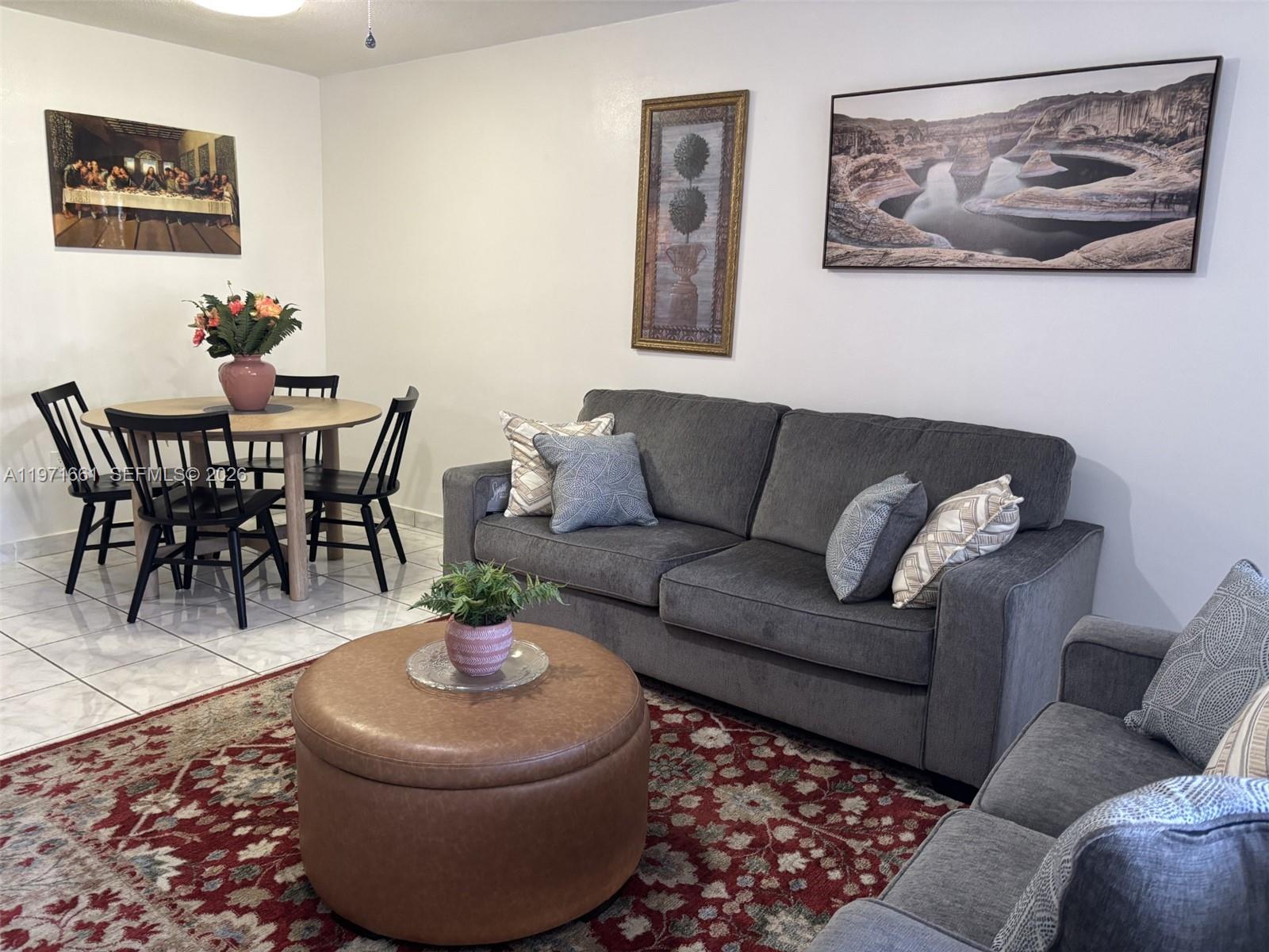 POINT EAST SEC III CONDO - Residential