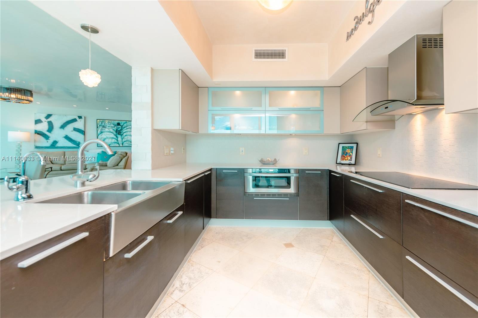 BRISTOL TOWER CONDO - Residential